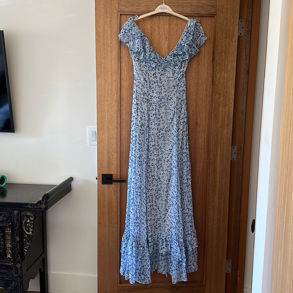 Sachin & Babi flutter sleeve gown, size 0